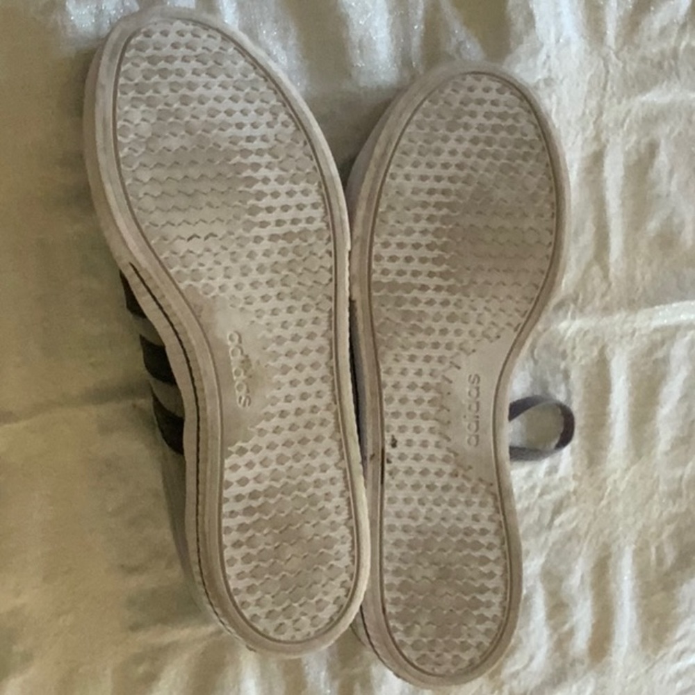 Adidas Daily 3.0 Sneaker - Men's Size 8.5 - Picture 2 of 5